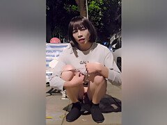 Shemale Ting Xuan – Im Peeing Outdoor